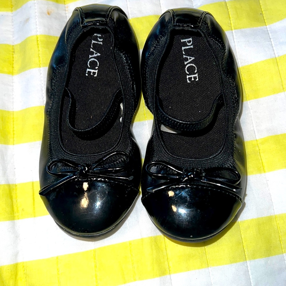 Cute black shoes